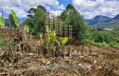 Imagem: O terreno possui 1.024m² de Área e está localizado em Braunes