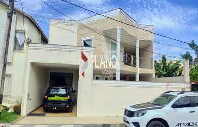 Imagem: A casa em condomínio possui 3 Dormitórios, 4 Banheiros, 1