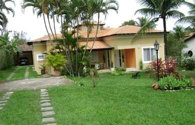 Imagem: A casa em condomínio possui 3 Dormitórios, 3 Banheiros, 229m²