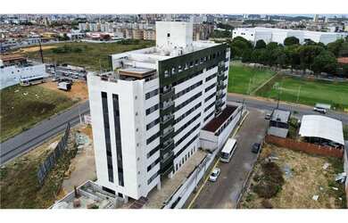 Imagem: O apartamento possui 3 Dormitórios, 2 Banheiros, 2 Vagas na