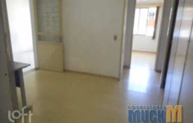 Imagem: A casa possui 5 Dormitórios, 3 Banheiros, 400m² de Área e