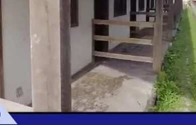 Imagem: A casa possui 5 Dormitórios, 5 Banheiros, 2 Vagas na garagem