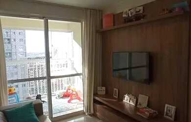 Imagem: O apartamento possui 2 Dormitórios, 1 Banheiro, 1 Vaga na garagem