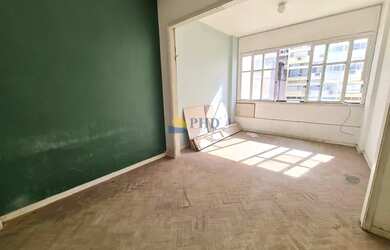 Imagem: A kitnet possui 1 Dormitório, 1 Banheiro, 45m² de Área e