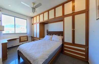 Imagem: O apartamento possui 2 Dormitórios, 2 Banheiros, 70m² de Área