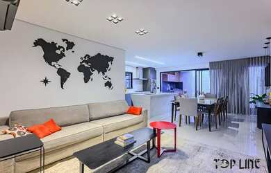 Imagem: A casa possui 4 Dormitórios, 3 Banheiros, 2 Vagas na garagem