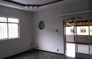 Imagem 14: Casa 3/4. Varanda, 2 Vagas na garageme3 Dormitórios