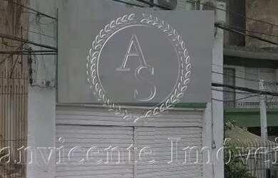 Imagem: O depósito possui 250m² de Área e está localizado em Floresta