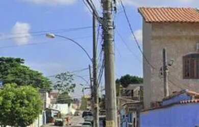 Imagem: A casa possui 2 Dormitórios, 1 Banheiro e está localizado