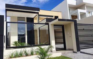 Imagem: A casa em condomínio possui 4 Dormitórios, 1 Banheiro, 4 Vagas