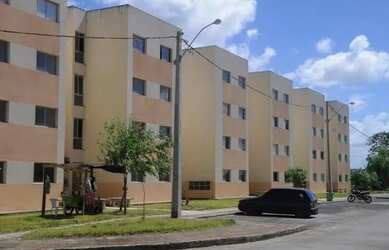 Imagem: O apartamento possui 2 Dormitórios, 1 Banheiro, 1 Vaga na garagem