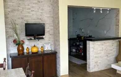 Imagem: O apartamento possui 2 Dormitórios, 1 Vaga na garagem e está