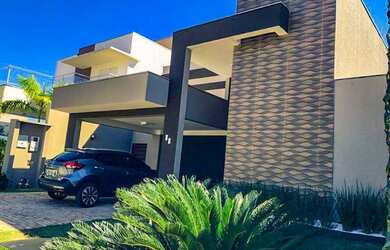 Imagem: A casa em condomínio possui 3 Dormitórios, 4 Banheiros, 2