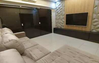 Imagem: A casa possui 2 Dormitórios, 1 Banheiro, 2 Vagas na garagem