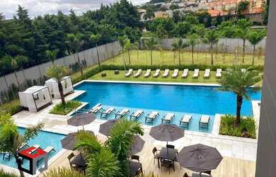 Imagem: O apartamento possui 2 Dormitórios, 1 Banheiro, 1 Vaga na garagem