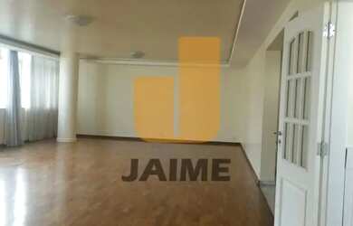 Imagem: O apartamento possui 4 Dormitórios, 3 Banheiros, 2 Vagas na