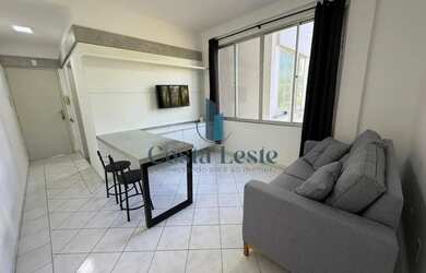 Imagem: O apartamento possui 1 Dormitório, 1 Banheiro, 1 Vaga na garagem