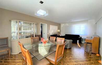 Imagem: O apartamento na cobertura possui 4 Dormitórios, 3 Banheiros