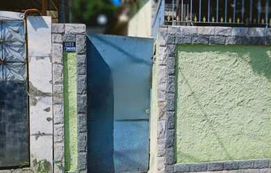 Imagem: A casa possui 1 Dormitório, 1 Banheiro, 40m² de Área e está