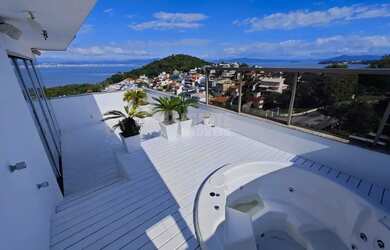 Imagem 6: Cobertura com 3 dormitórios sendo 3 suítes no bairro João Paulo em...