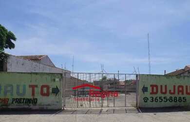 Imagem: O terreno possui 770m² de Área e está localizado em Parque