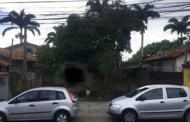 Imagem: O terreno possui 300m² de Área e está localizado em Soteco