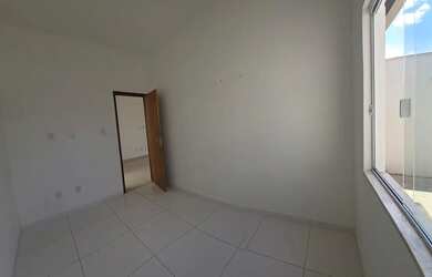 Imagem 6: VENDO UMA CASA. Varanda, 85m² de Área, 2 Vagas na garageme2 Dormitórios