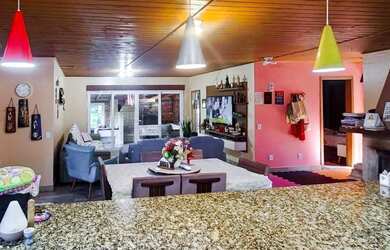 Imagem 4: CASA 2 DORMITÓRIOS. Churrasqueira, Lareira, 1 Vaga na garageme2 Dormitórios