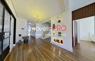 Imagem 2: Planalto Paulista, 4 dormitórios, 2 suítes, 4 vagas, casa totalmente reformada