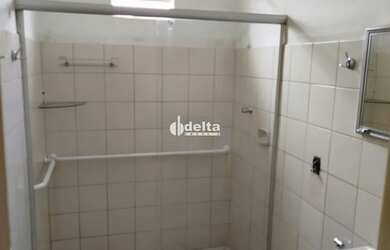 Imagem 8: Casa residencial com 3 quartos disponível para locação no bairro Tubalina...