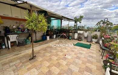 Imagem: O apartamento na cobertura possui 3 Dormitórios, 2 Banheiros