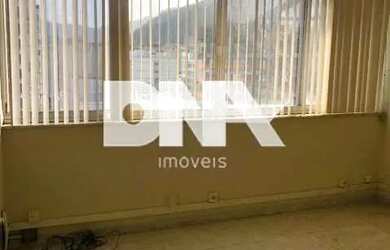 Imagem: O depósito possui 1 Vaga na garagem, 50m² de Área e está