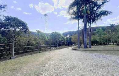 Imagem 12: ÁREA A VENDA I CIDADE DE ITABIRITO/MG