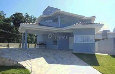 Imagem: A casa em condomínio possui 3 Dormitórios, 2 Banheiros, 5