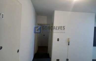 Imagem: O depósito possui 1 Vaga na garagem e 60m² de Área e está