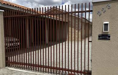 Imagem: A casa em condomínio possui 2 Dormitórios, 1 Banheiro, 1 Vaga