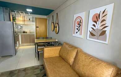 Imagem: O apartamento possui 1 Dormitório, 1 Banheiro, 1 Vaga na garagem