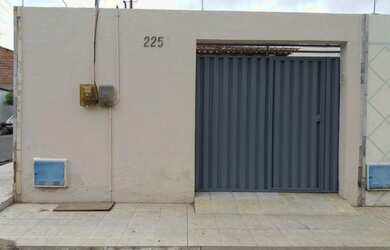 Imagem 1: Casa por trás da Cajuína São Geraldo. Bairro Antônio Vieira