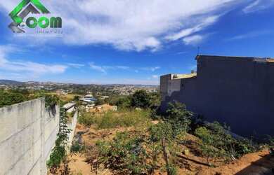 Imagem: O terreno possui 665m² de Área e está localizado em Jardim