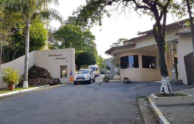 Imagem: O apartamento possui 2 Dormitórios, 2 Banheiros, 2 Vagas na