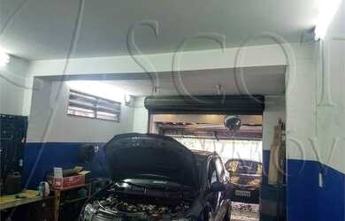 Imagem: O depósito possui 3 Vagas na garagem, 118m² de Área e está