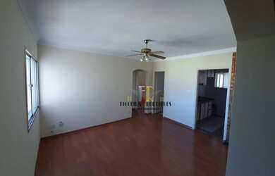 Imagem 2: Apartamento com 2 dormitórios, 55 m² - venda por R$ 300.000 ou aluguel...