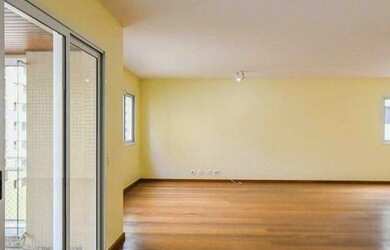 Imagem 7: APARTAMENTO. Piscina, 360m² de Área, 2 Vagas na garageme4 Dormitórios