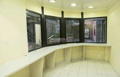 Imagem: O depósito possui 469m² de Área e está localizado em Vila