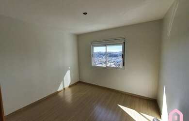 Imagem 12: CAXIAS DO SUL - Apartamento Padrão - Madureira