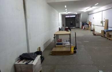 Imagem: O depósito possui 305m² de Área e está localizado em Ipiranga