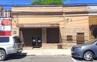 Imagem: O depósito possui 225m² de Área e está localizado em Centro