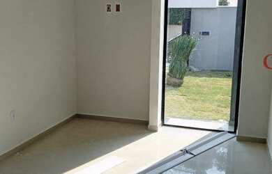 Imagem 4: Orlla Imóveis - Linda casa em Itaipuaçu Jardim Central