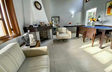 Imagem 9: XANGRI-Lá - Casa Padrão - Centro