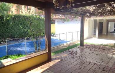 Imagem: A casa em condomínio possui 3 Dormitórios, 5 Banheiros, 2